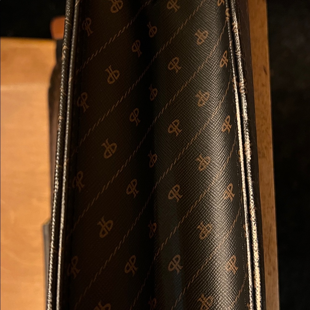 Paco Paris attaché - Picture 4 of 5